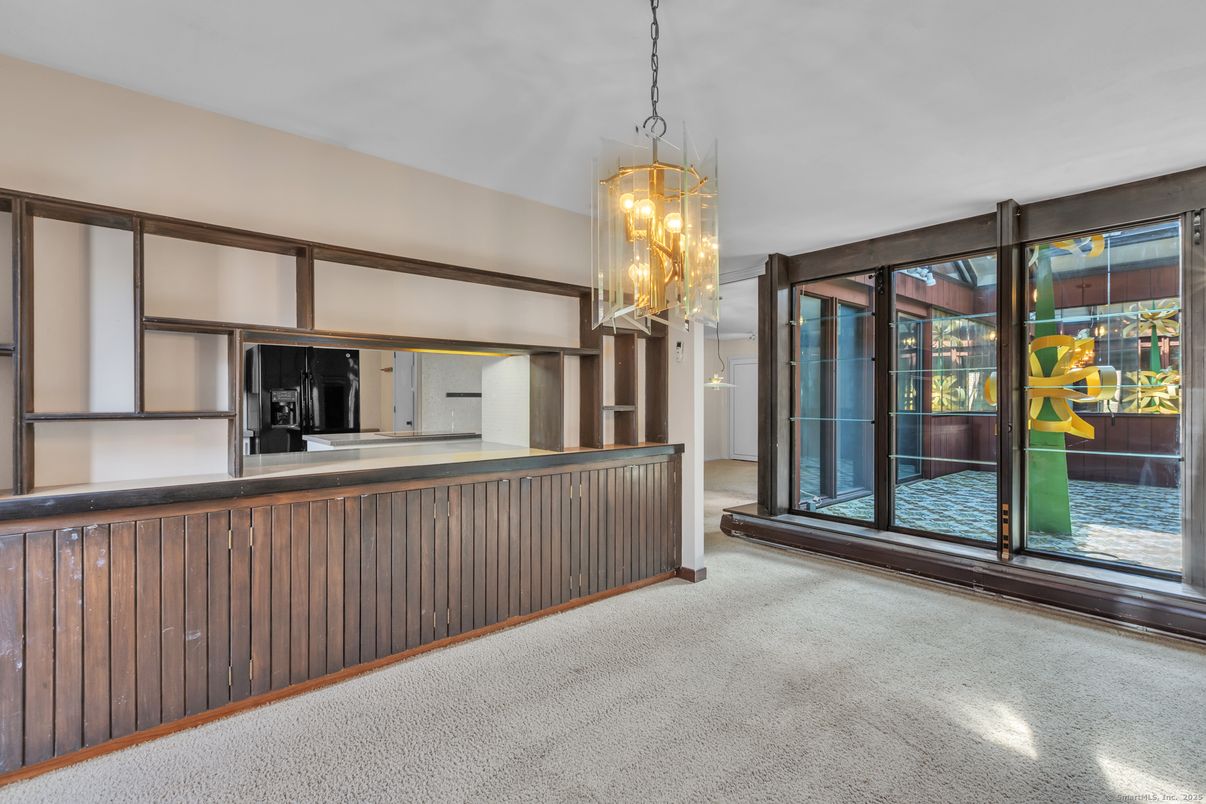 Chandelier, Interior, Kitchen