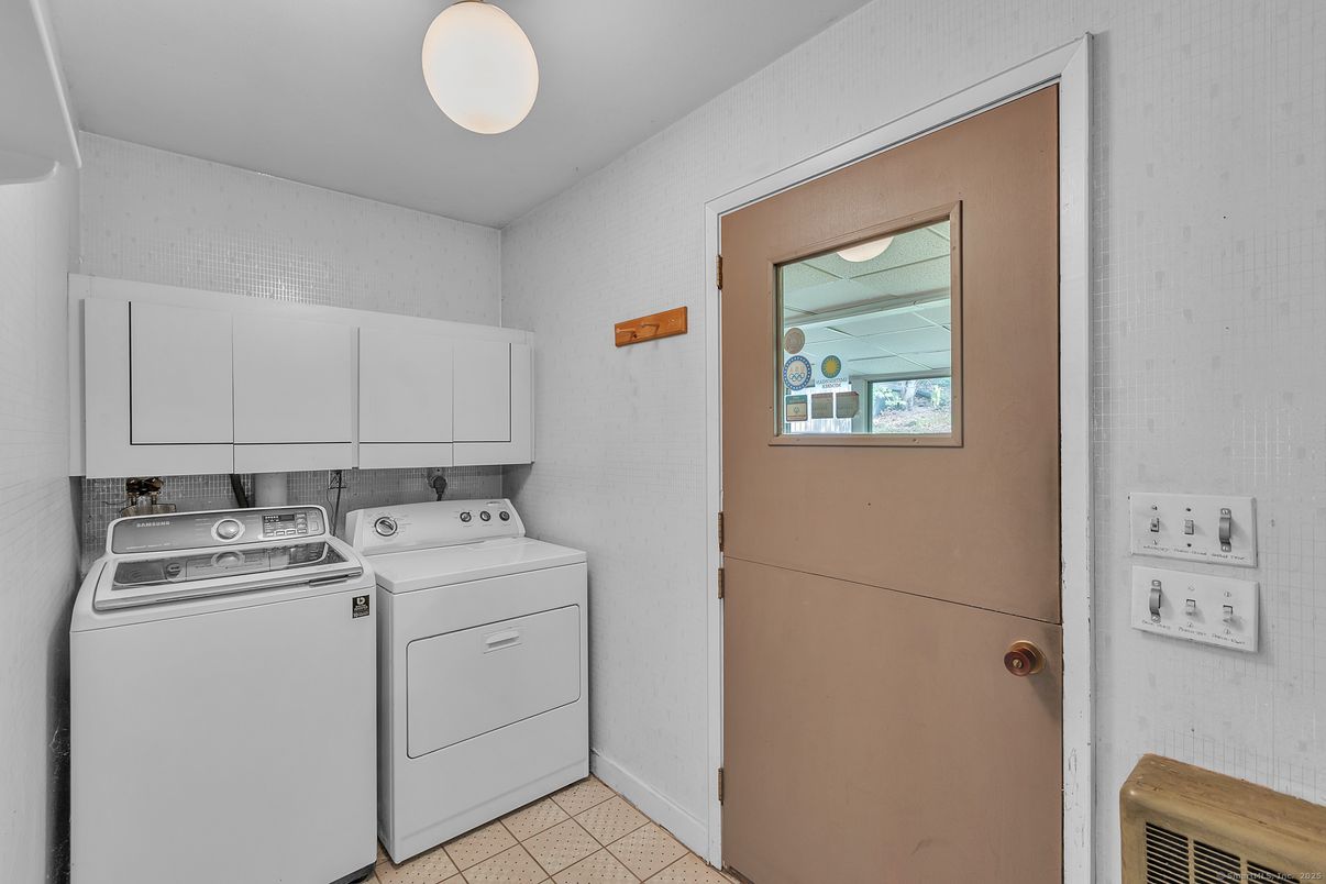 Interior, Utility Closets, Washer