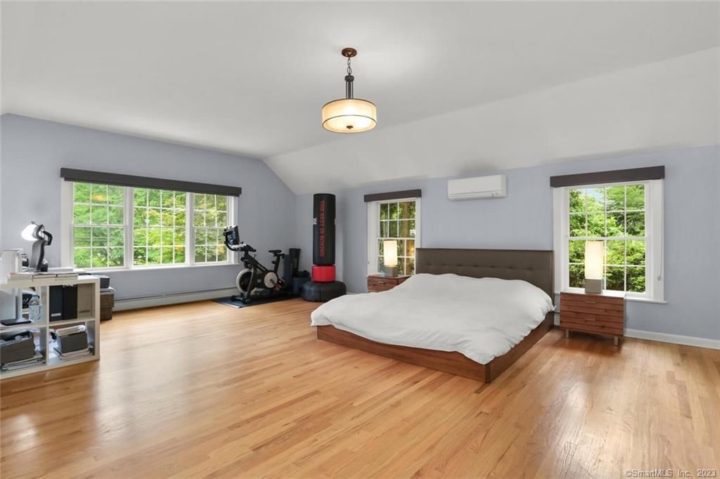 Bedroom, Fitness Equipment, Interior, Wood Texture Flooring