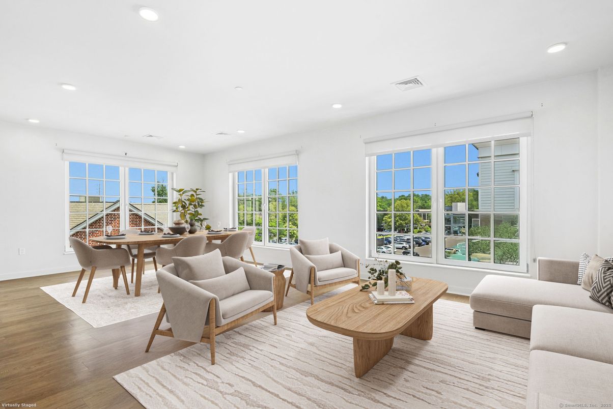 Dining room, Interior, Living room, Recessed Lighting, Wood Texture Flooring
