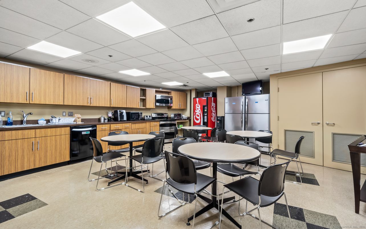 Dining room, Interior, Kitchen, Recessed Lighting