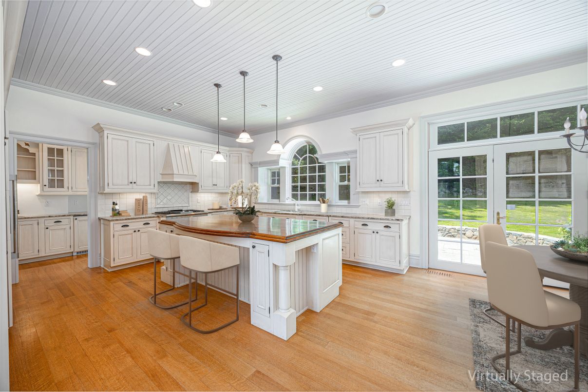 Interior, Kitchen, Pendant Lights, Recessed Lighting, Wood Texture Flooring