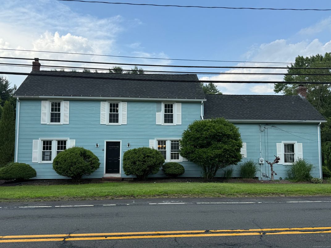 Exterior, Facade, Georgian