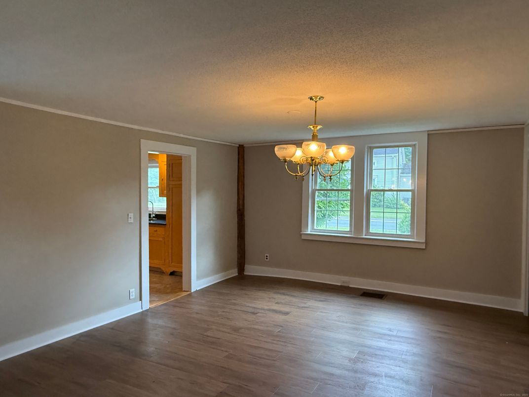 Chandelier, Empty room, Interior, Wood Texture Flooring