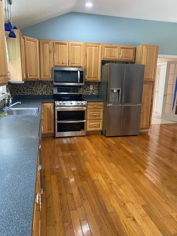 Interior, Kitchen, Recessed Lighting, Wood Texture Flooring