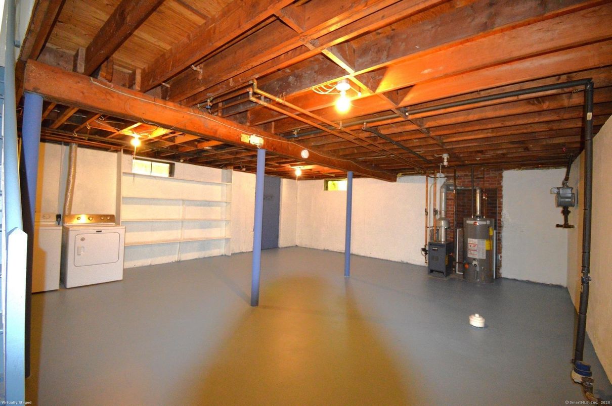 Interior, Washer, Wooden Beams, Wooden Ceilings