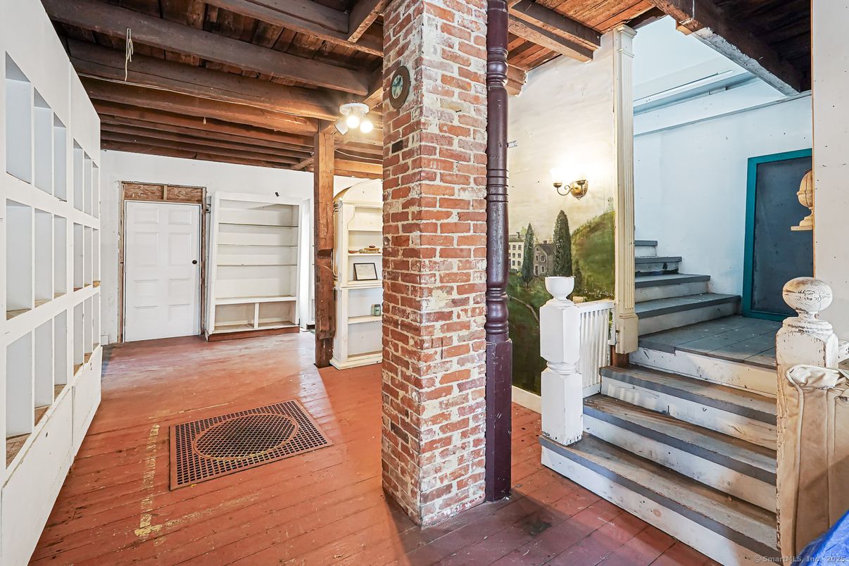 Interior, Wooden Beams