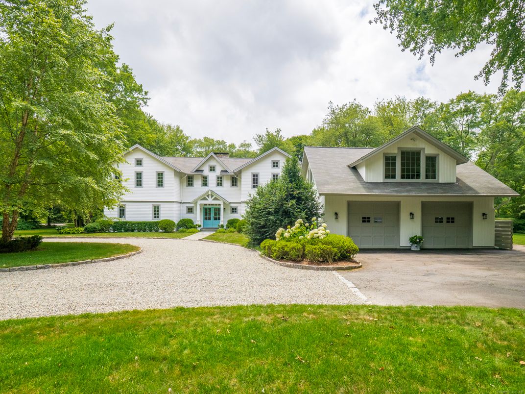Attached, Backyard, Exterior, Facade, Farmhouse