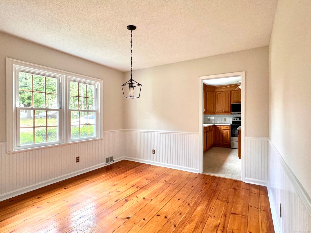 Empty room, Interior, Kitchen, Pendant Lights, Wood Texture Flooring