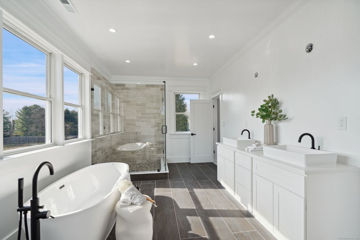Bathroom, Dual Sink Vanities, Free Standing Baths, Glass Shower, Interior, Recessed Lighting