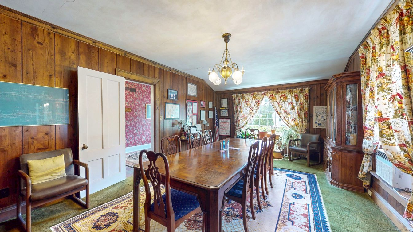 Dining room, Interior, Pendant Lights, Wooden Walls