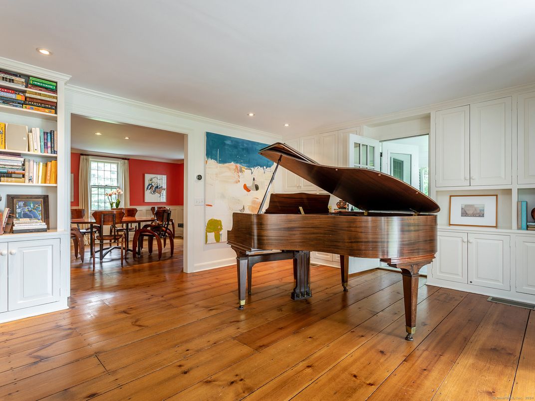Dining room, Interior, Piano, Recessed Lighting, Wood Texture Flooring