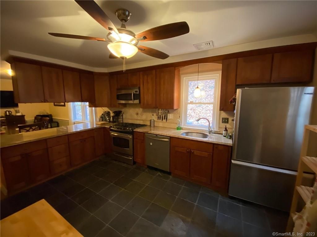 Interior, Kitchen, Pendant Lights, Stainless Steel Appliances