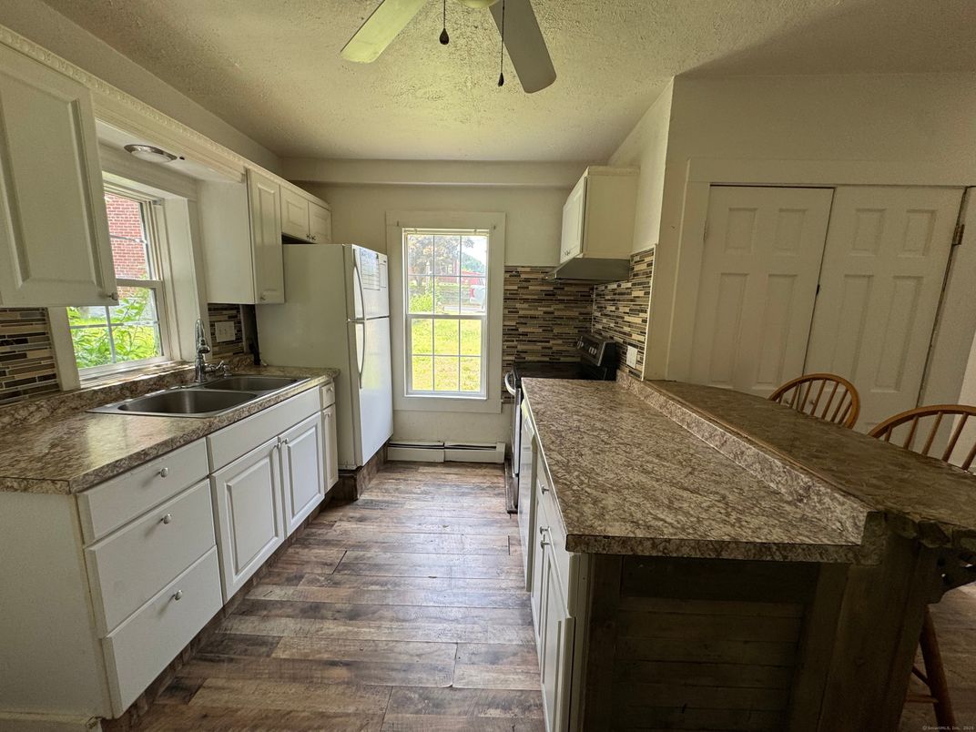 Interior, Kitchen, Wood Texture Flooring