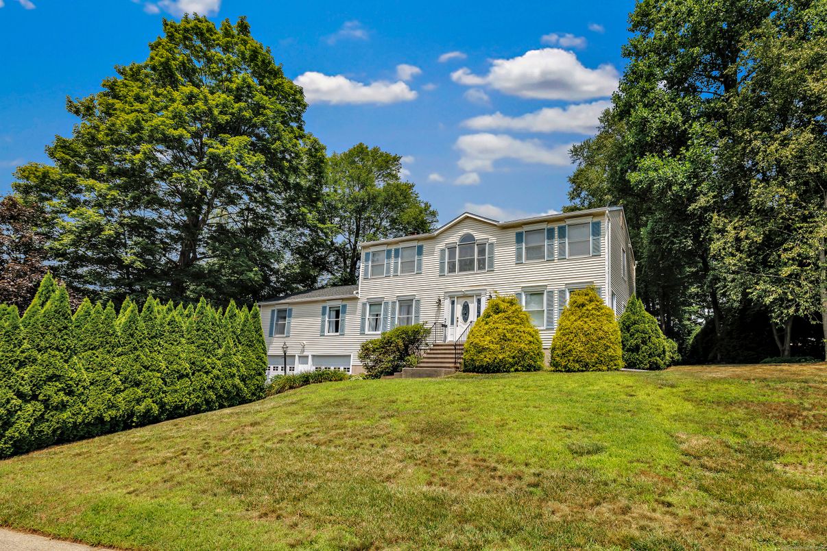 Backyard, Exterior, Facade, Georgian