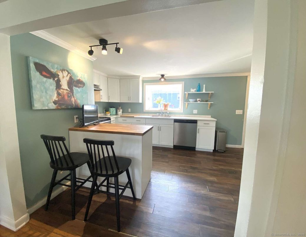Interior, Kitchen, Wood Texture Flooring
