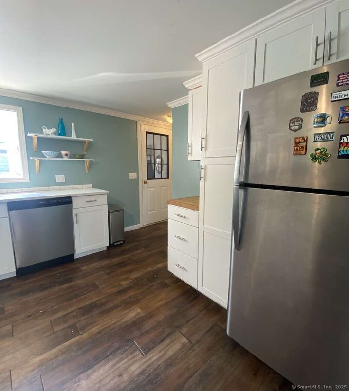 Interior, Kitchen, Wood Texture Flooring