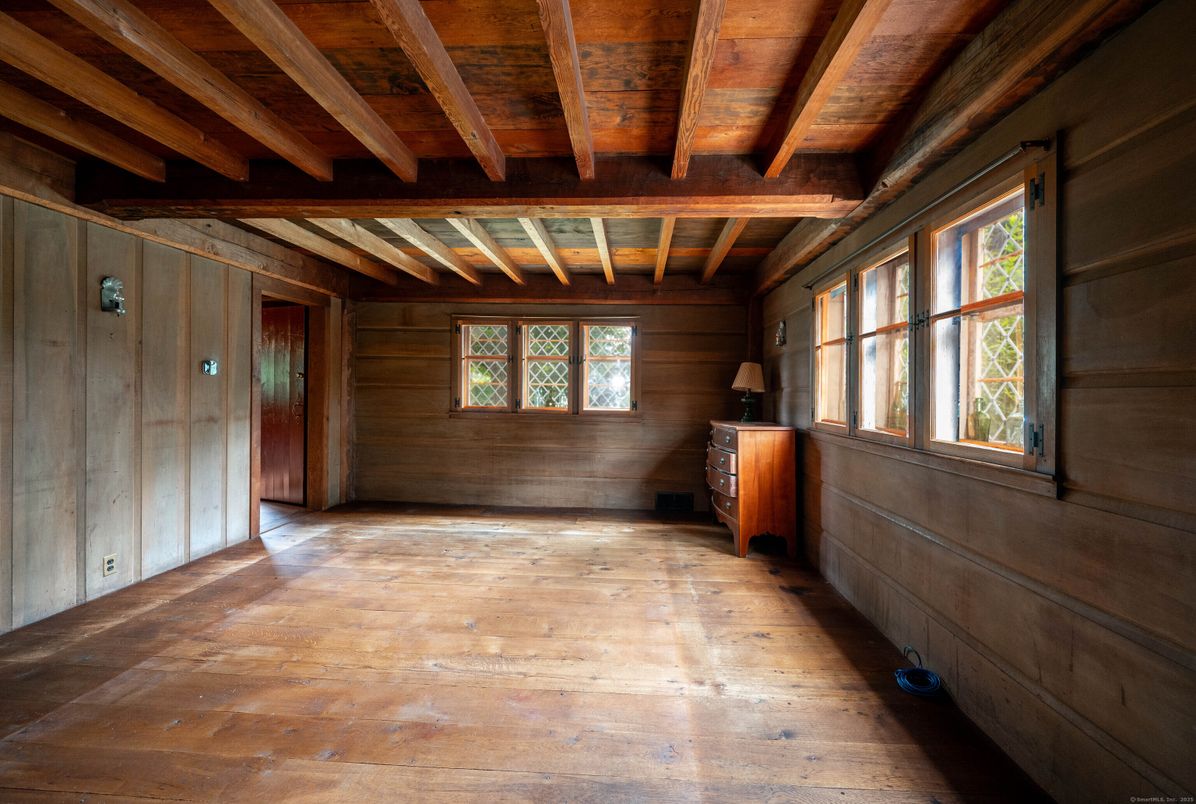 Empty room, Interior, Wooden Beams, Wooden Ceilings, Wood Texture Flooring, Wooden Walls