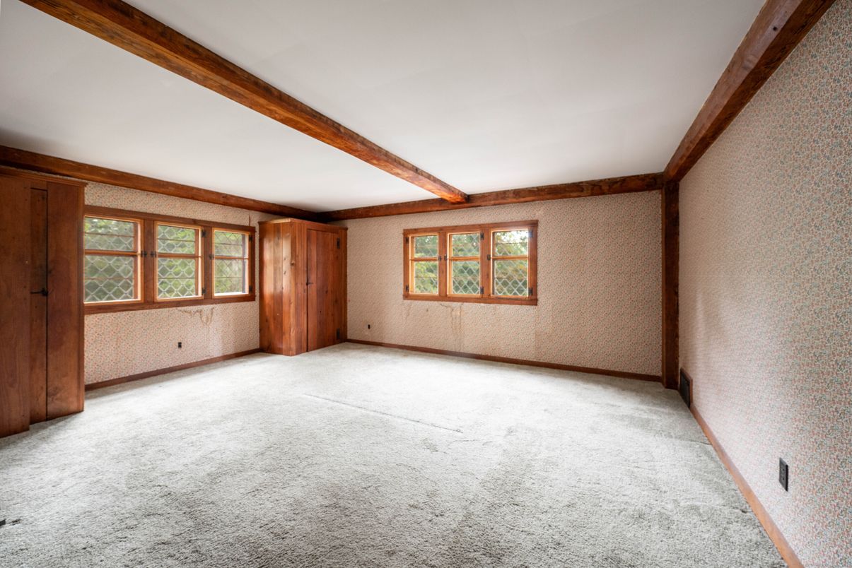 Empty room, Interior, Wooden Beams