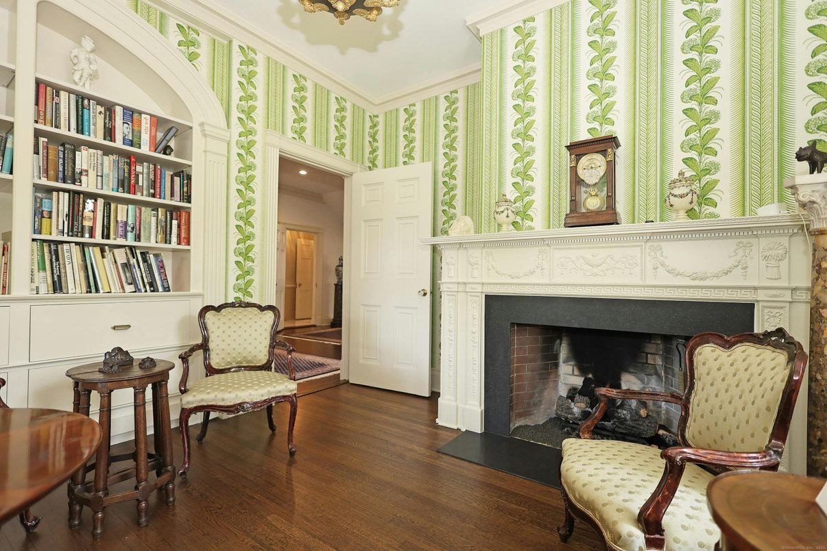 Fireplace, Interior, Recessed Lighting, Wood Texture Flooring