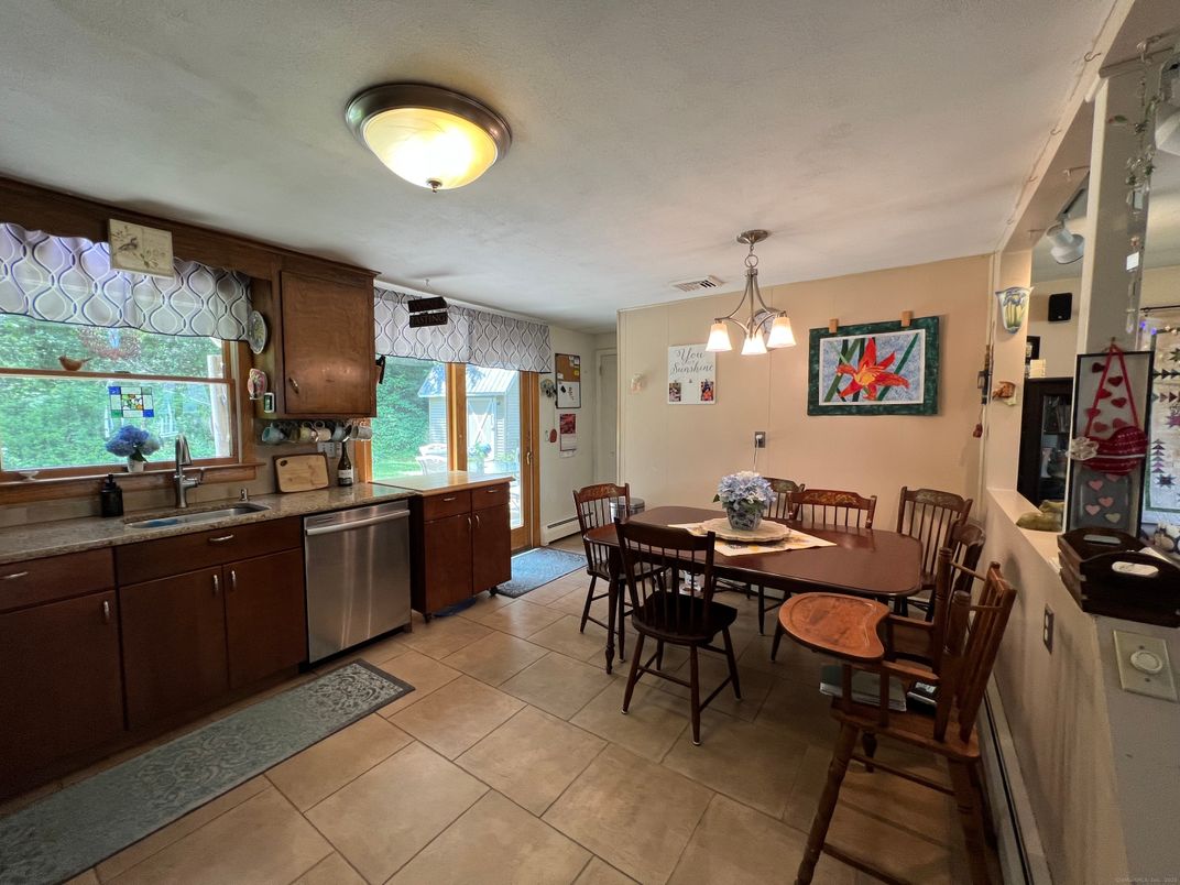 Dining room, Interior, Kitchen, Pendant Lights