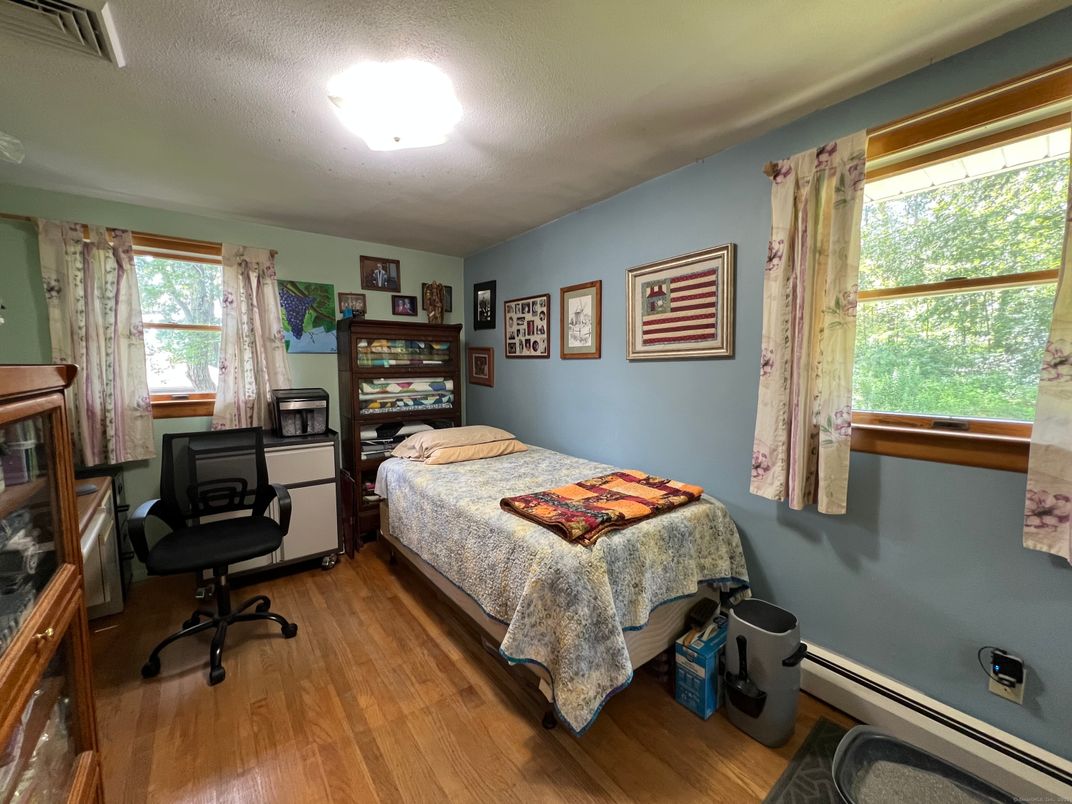Bedroom, Home Office, Interior, Wood Texture Flooring