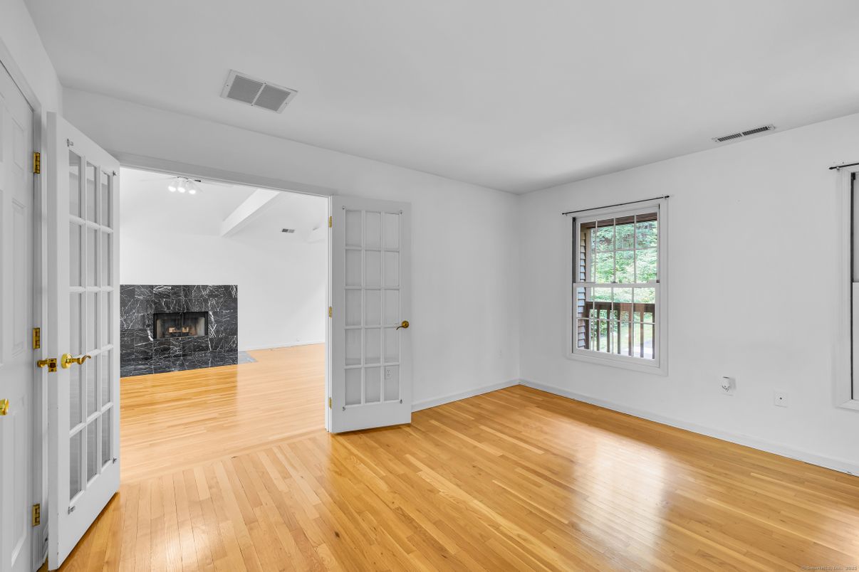Empty room, Fireplace, Interior, Wood Texture Flooring