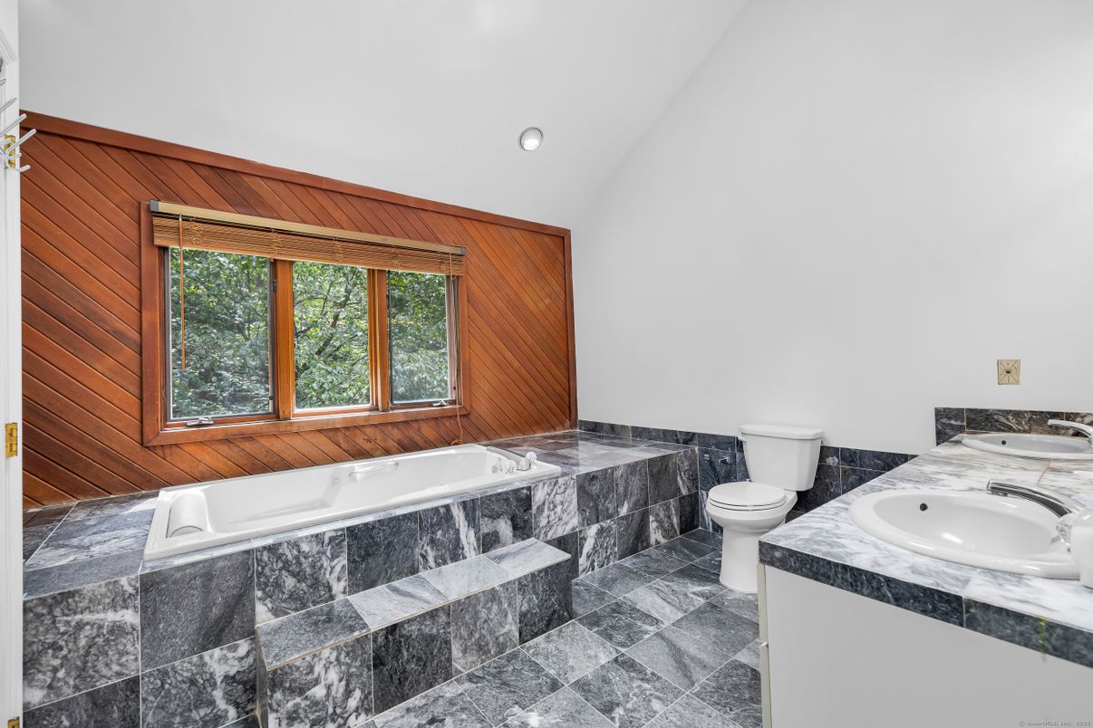 Bathroom, Interior, Recessed Lighting, Wooden Walls