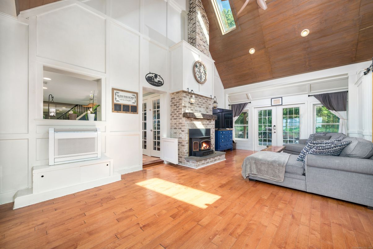 Fireplace, Interior, Recessed Lighting, Wood Texture Flooring