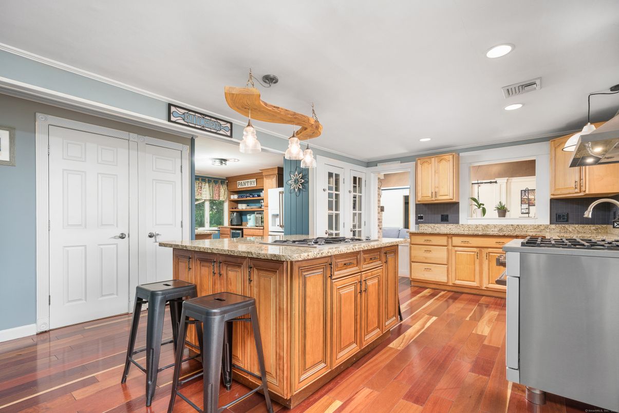 Interior, Kitchen, Recessed Lighting, Wood Texture Flooring