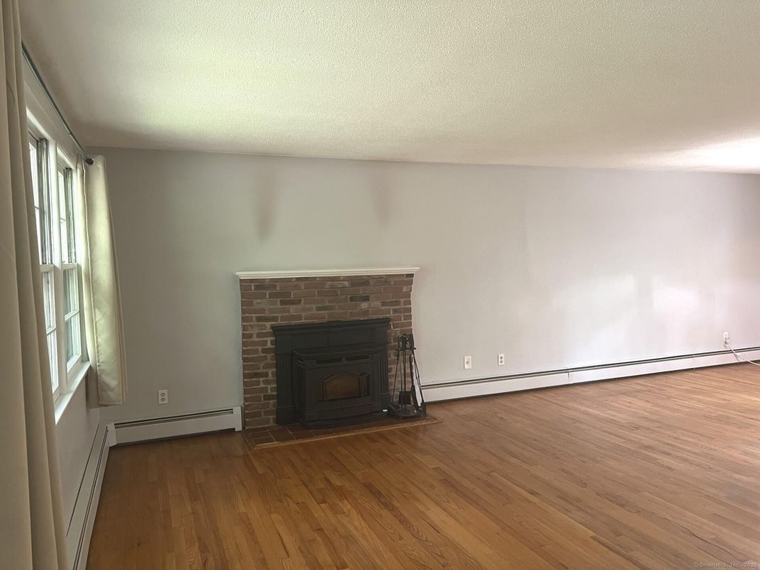 Empty room, Fireplace, Interior, Wood Texture Flooring