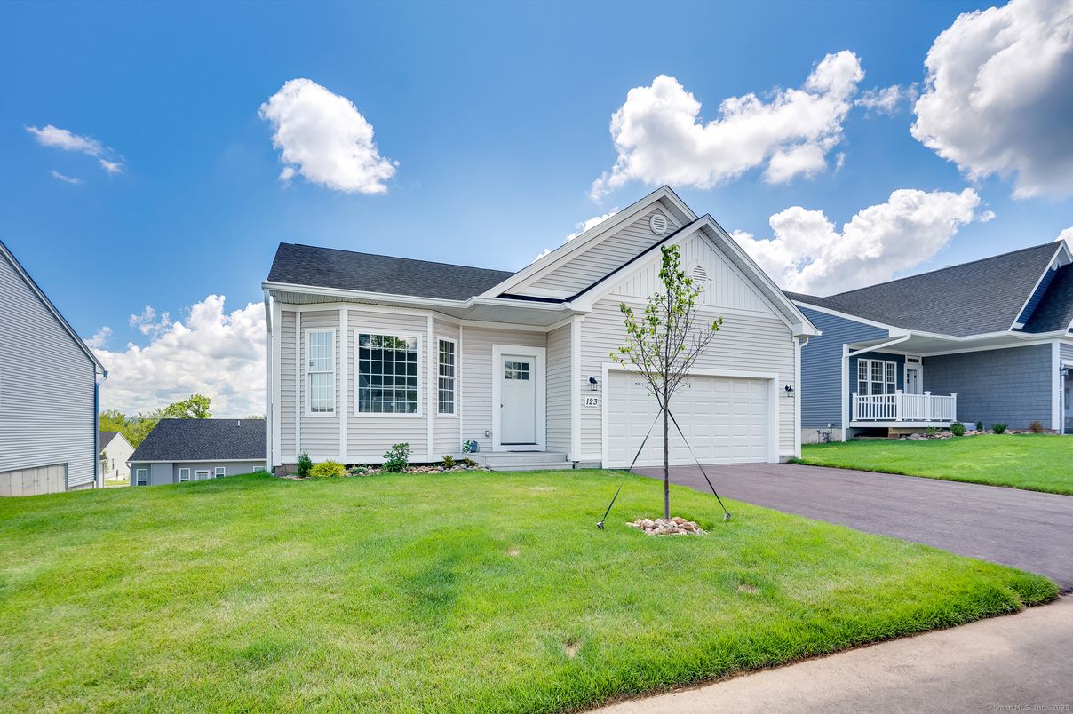 Attached, Backyard, Exterior, Facade, Farmhouse