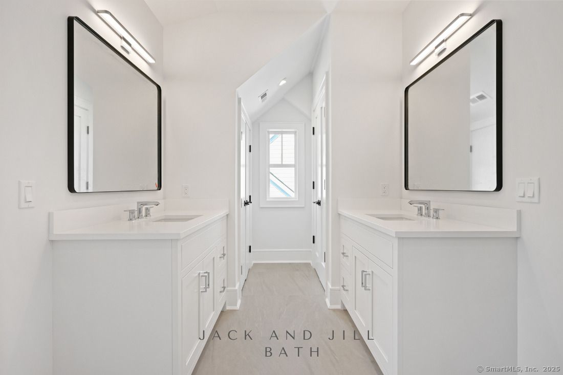 Bathroom, Dual Sink Vanities, Interior