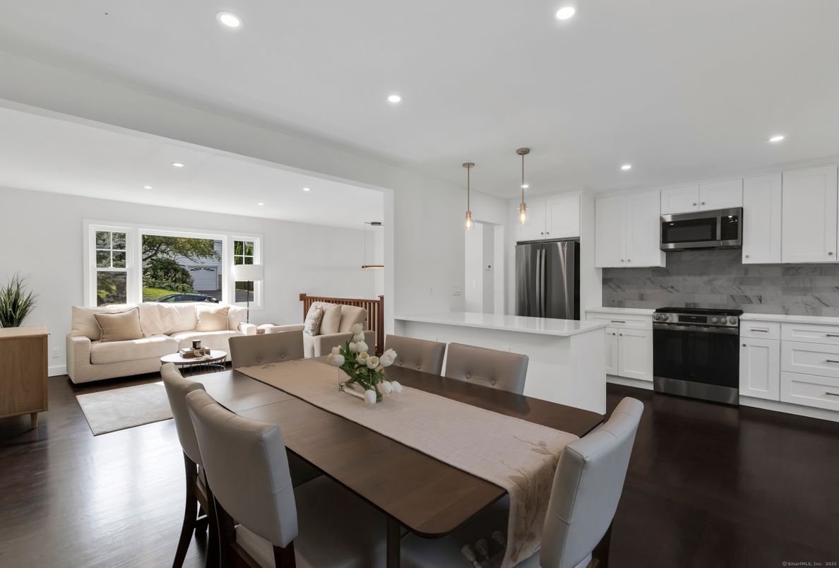 Dining room, Interior, Kitchen, Living room, Pendant Lights, Recessed Lighting, Stainless Steel Appliances, Wood Texture Flooring