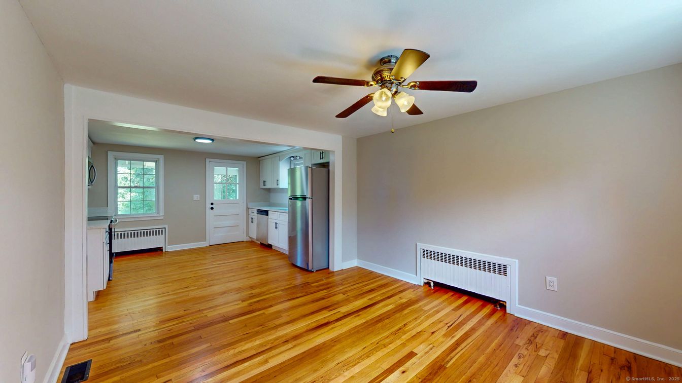 Empty room, Interior, Kitchen, Wood Texture Flooring