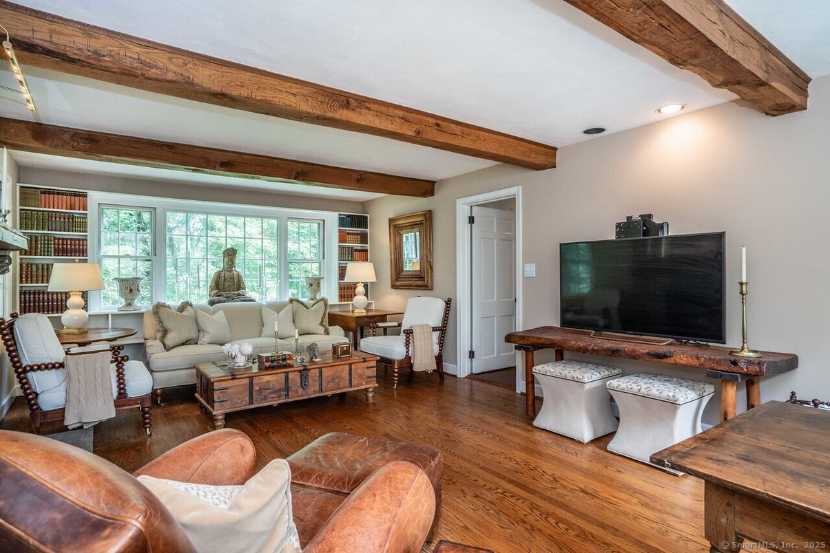 Interior, Living room, Recessed Lighting, Wooden Beams, Wood Texture Flooring