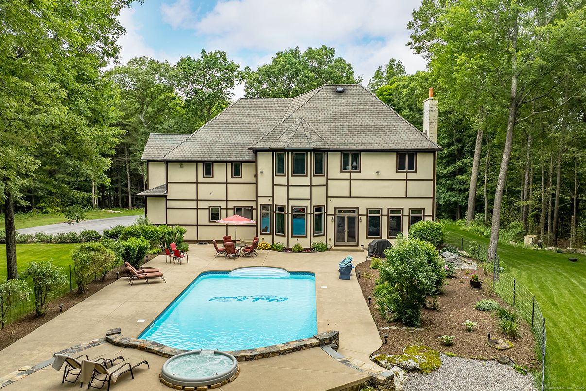 Backyard, Exterior, Pool