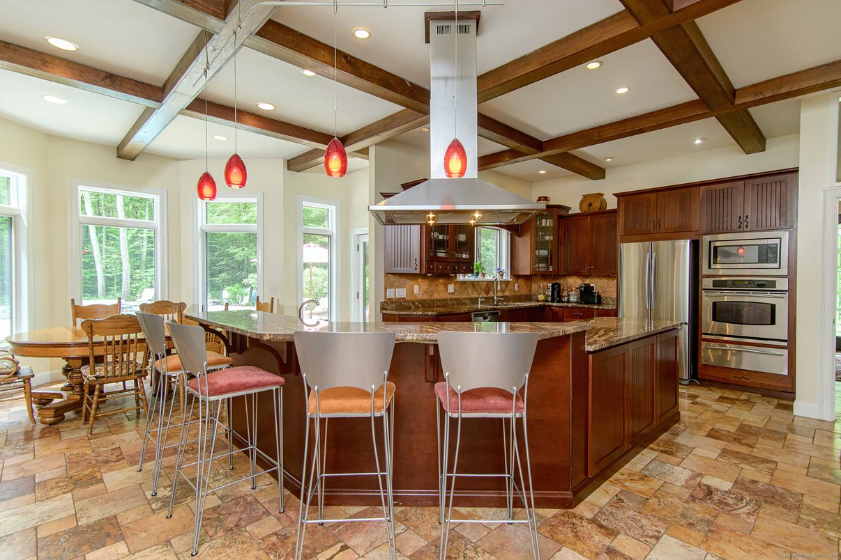 Dining room, Interior, Kitchen, Pendant Lights, Recessed Lighting, Stainless Steel Appliances, Wooden Beams