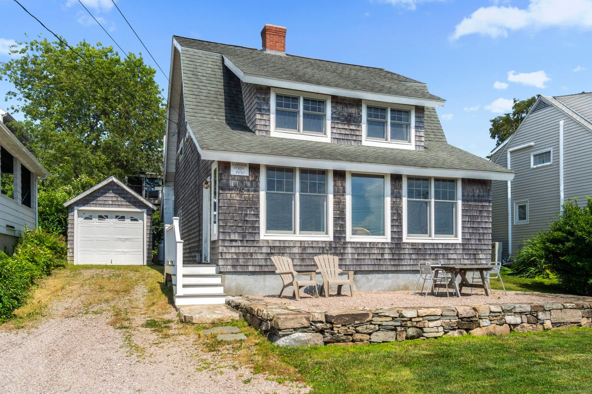 Detached Garage, Exterior, Facade, Cape Cod