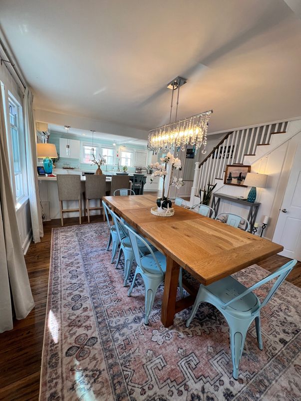 Chandelier, Dining room, Interior, Wood Texture Flooring