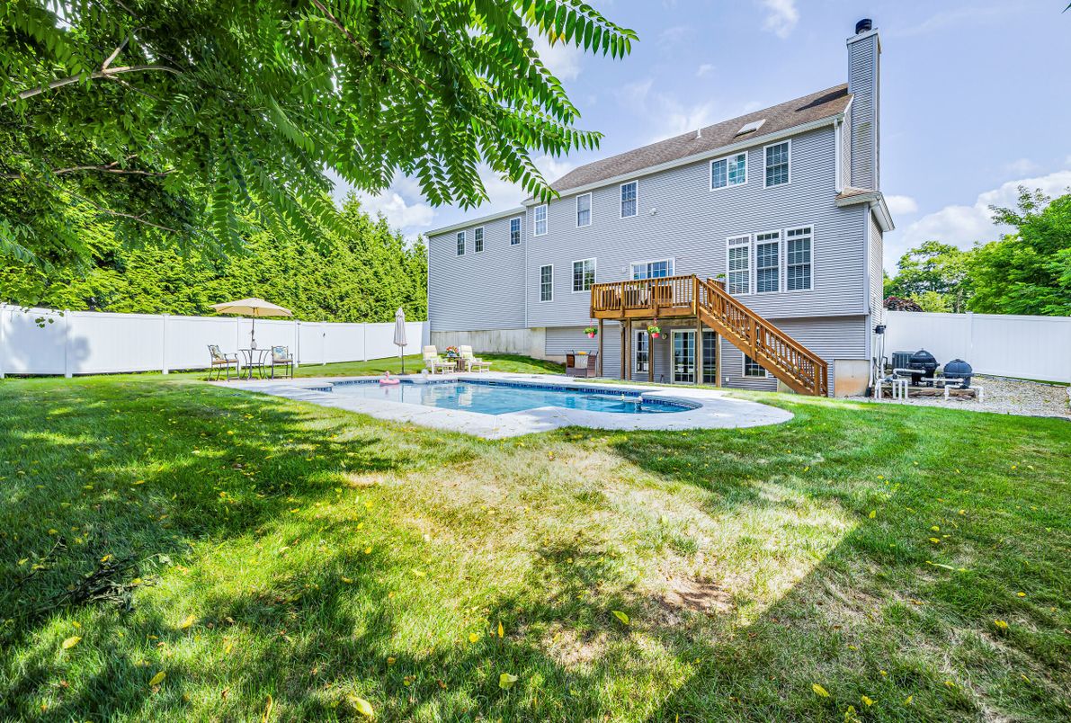 Backyard, Exterior, Pool