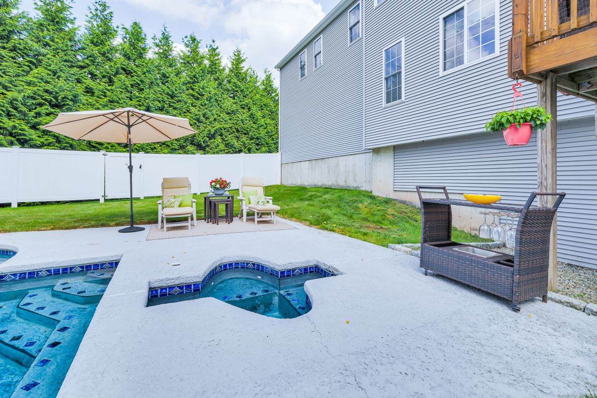 Backyard, Exterior, Pool