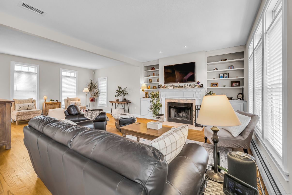 Fireplace, Interior, Living room, Recessed Lighting, Wood Texture Flooring