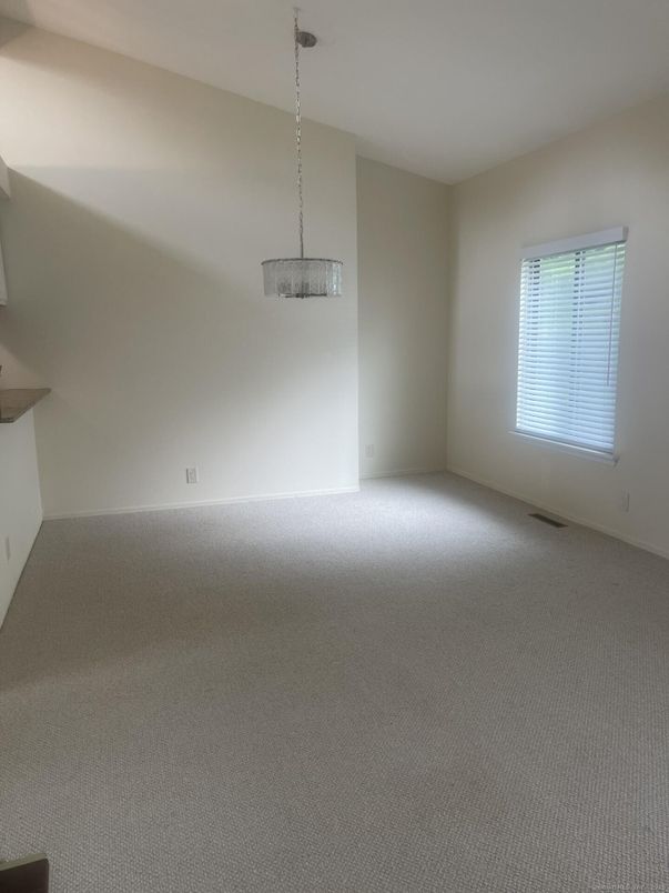 Empty room, Interior, Pendant Lights