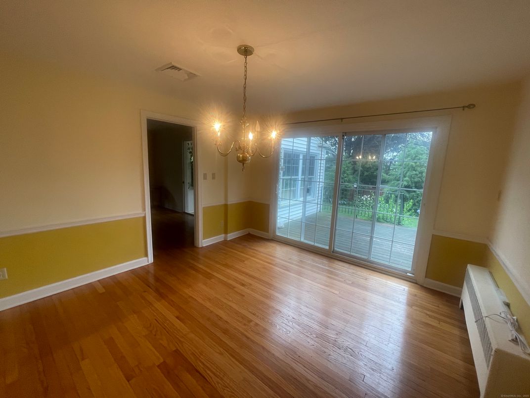 Chandelier, Empty room, Interior, Wood Texture Flooring