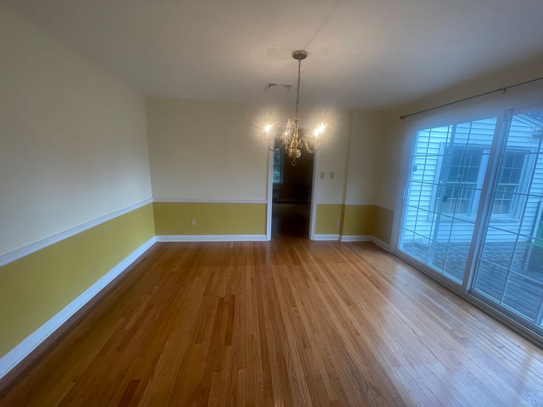 Chandelier, Empty room, Interior, Wood Texture Flooring