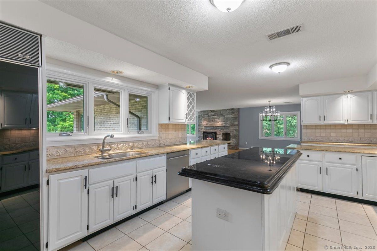 Chandelier, Fireplace, Interior, Kitchen