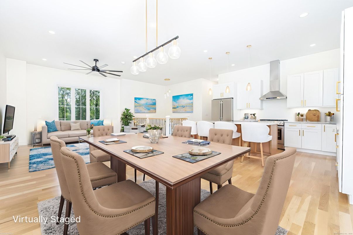 Dining room, Interior, Kitchen, Living room, Pendant Lights, Recessed Lighting, Wood Texture Flooring