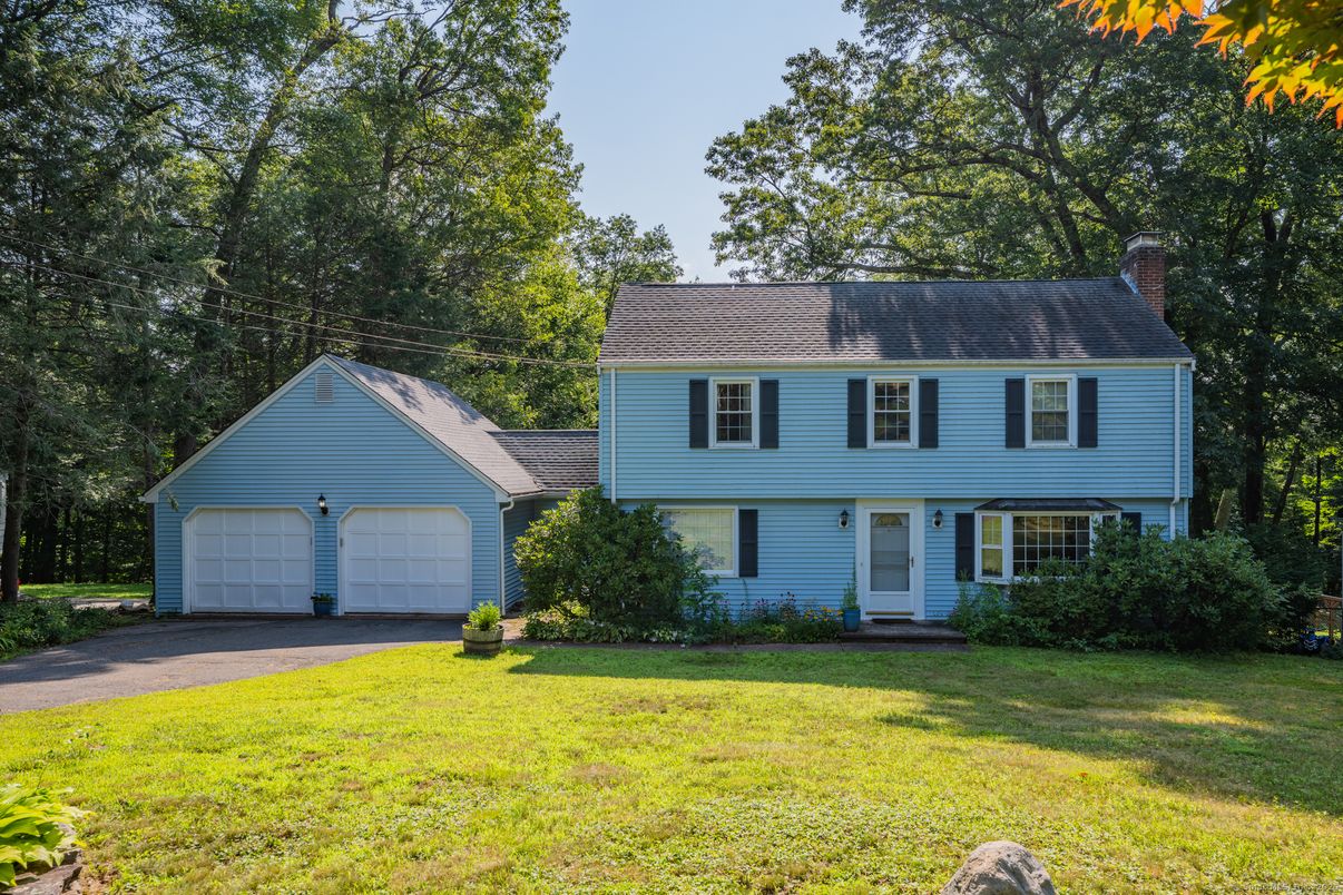 Attached, Detached Garage, Exterior, Facade, Georgian