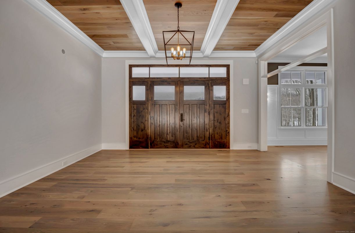 Chandelier, Empty room, Interior, Wooden Ceilings, Wood Texture Flooring